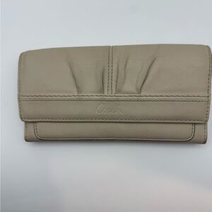 Coach SoHo Bone leather Long Wallet